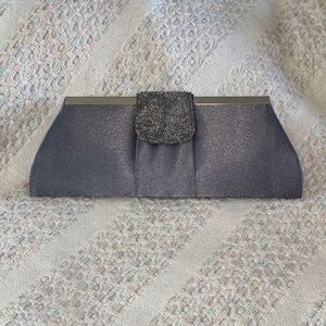 EUC Bijoux Terner elegant gray beaded clutch bag